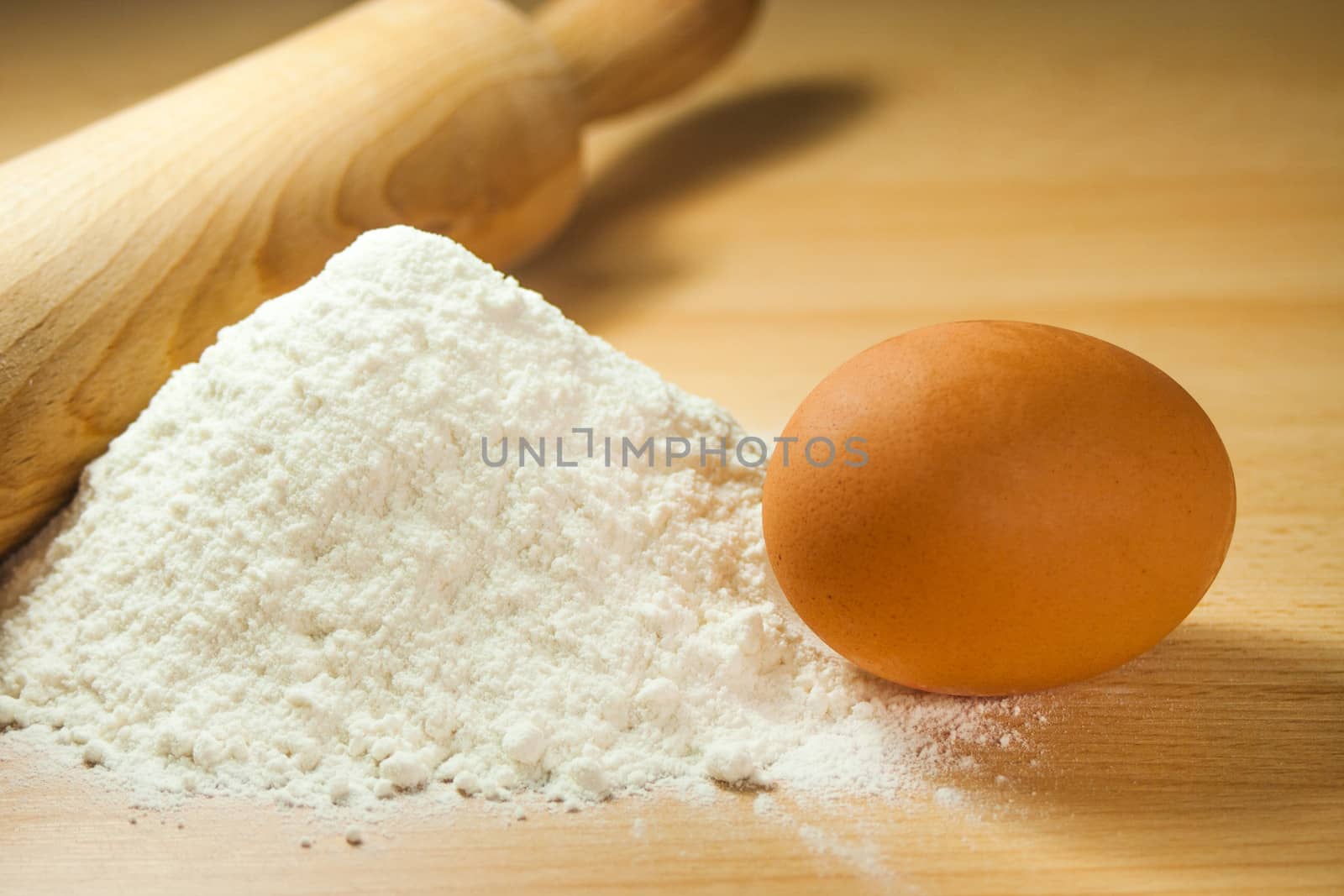 Flour and egg  by furo_felix