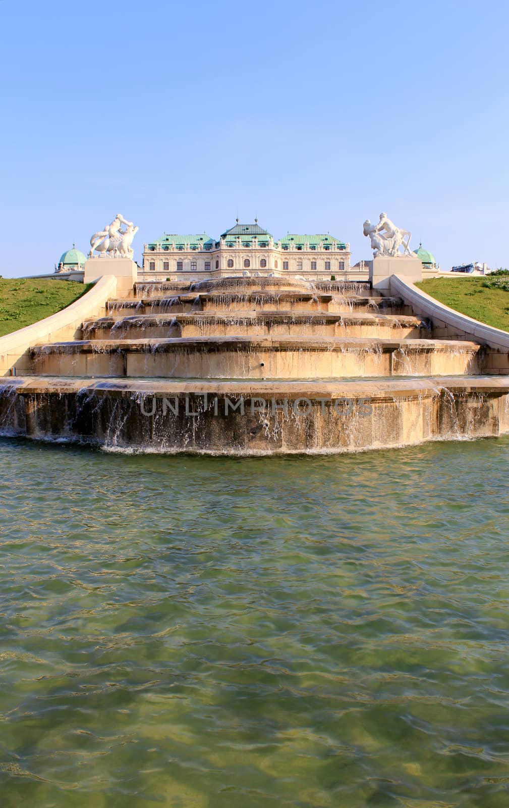 Belvedere Palace fountain and garden, Vienna, Austria.