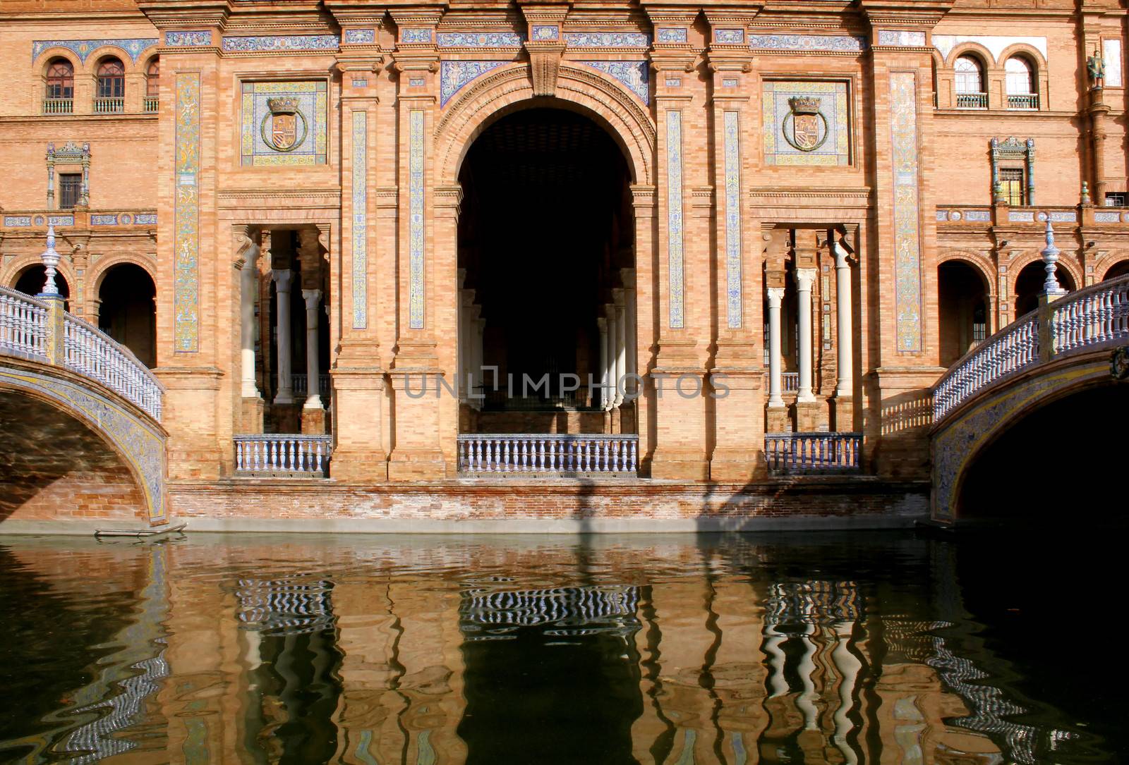 Building reflex in the famous Plaza de Espana by ptxgarfield