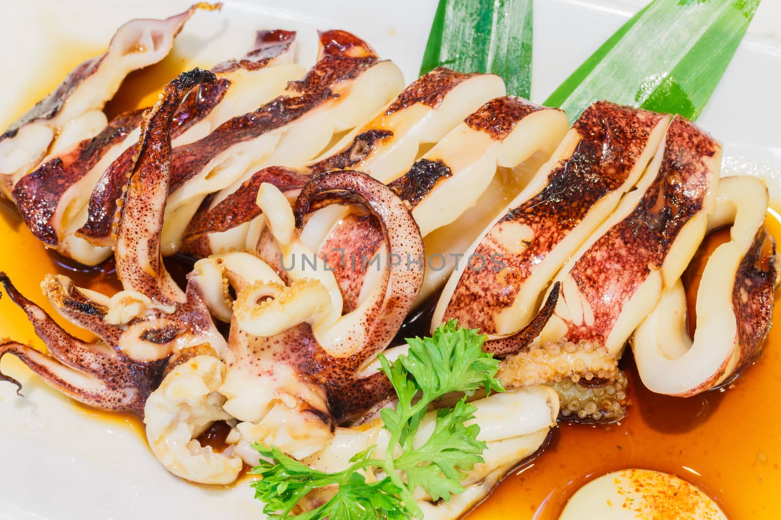 Grilled squid with soy sauce