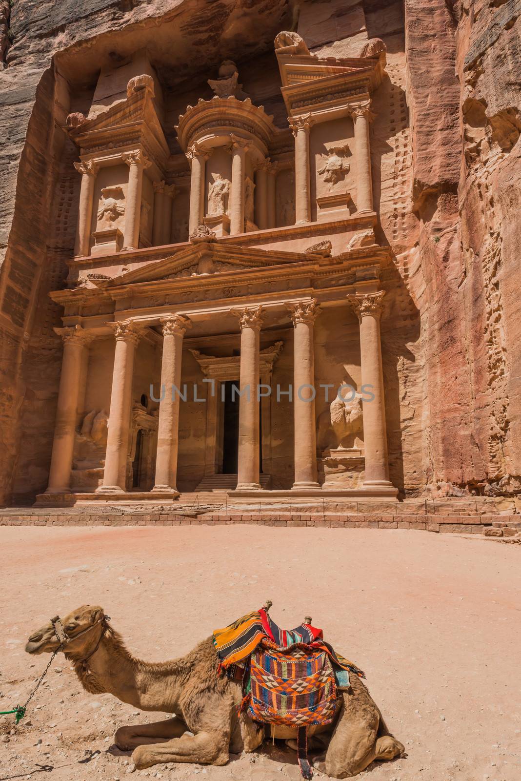 Al Khazneh or The Treasury in nabatean petra jordan middle east