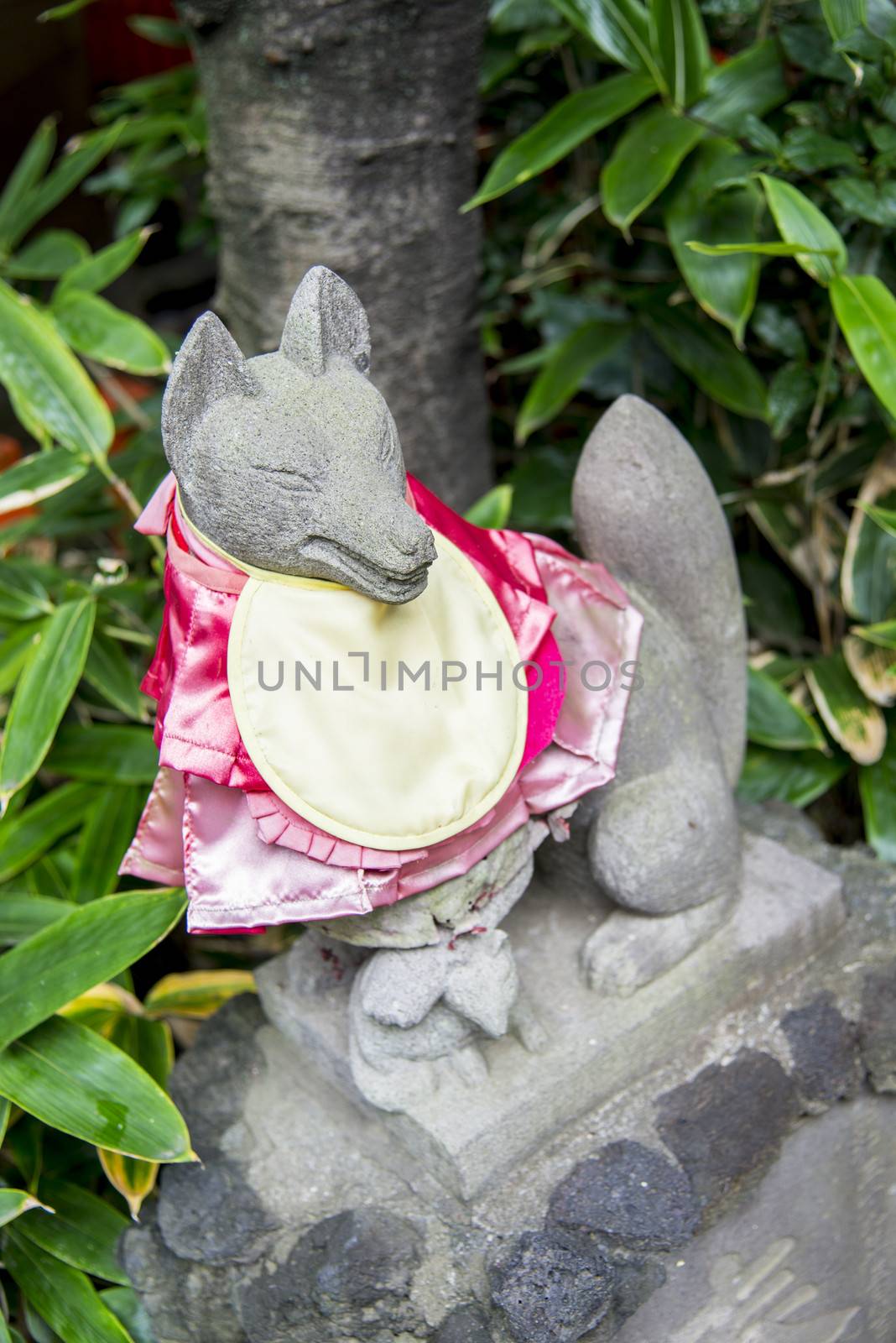 Fox statue in Japanese style