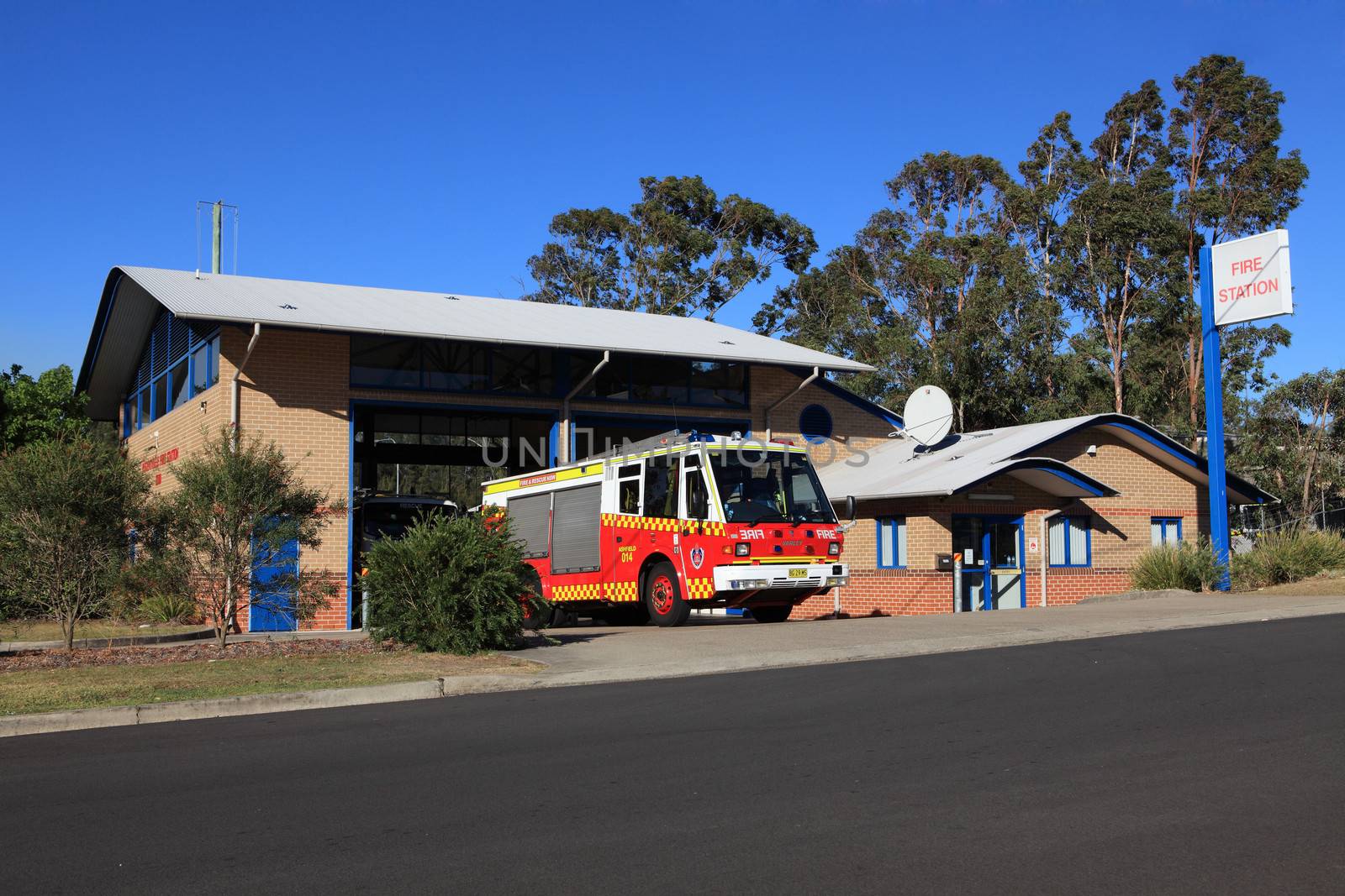 Rural Fire Service - Regentville Fire Station by lovleah