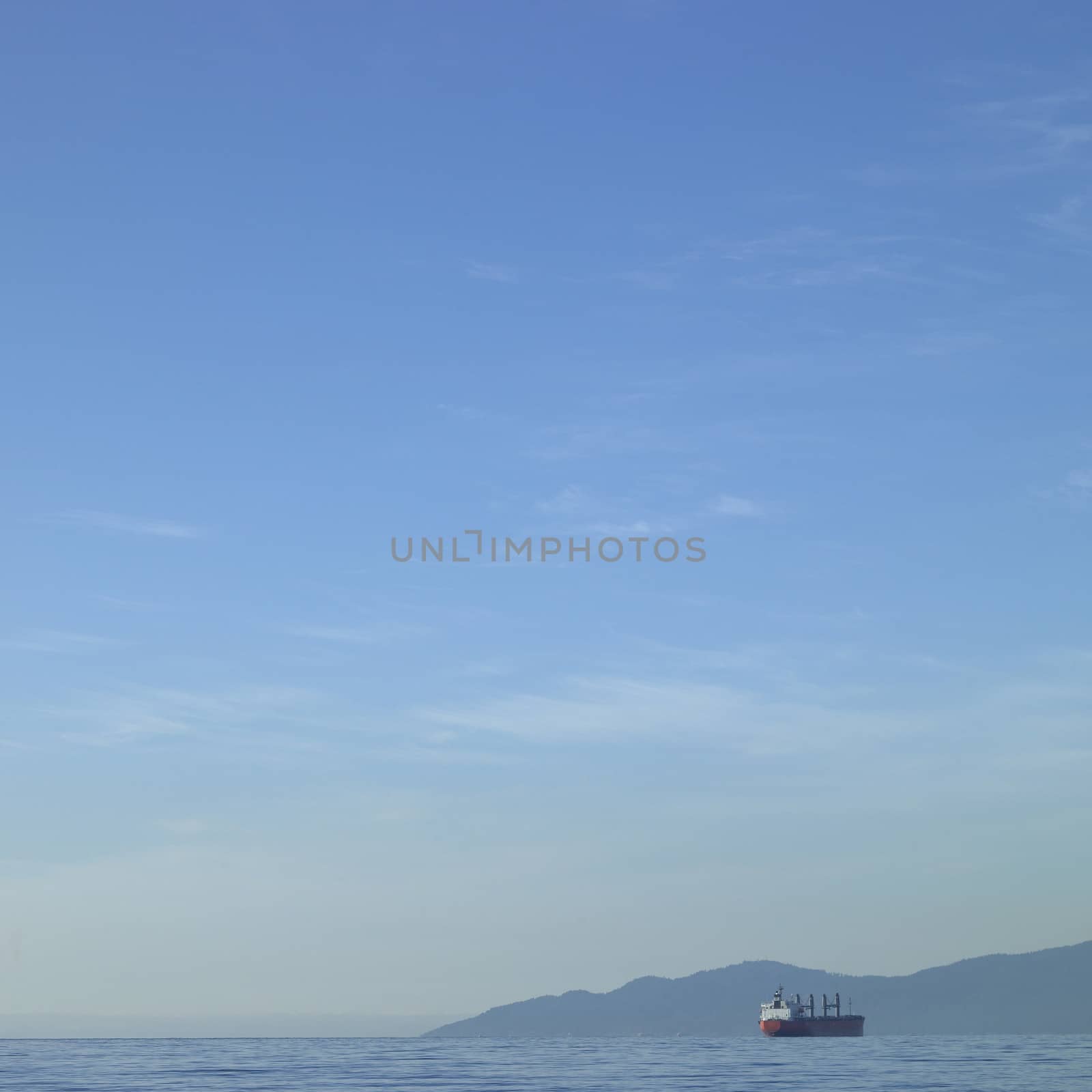 Tanker on the ocean by mmm