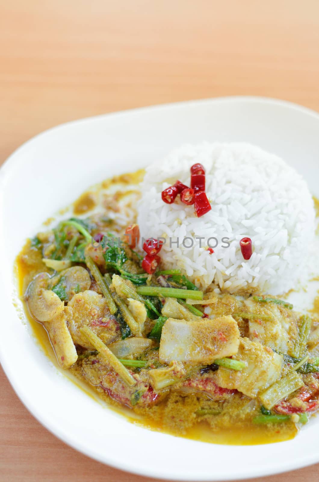 Thai curry with rice by pixbox77