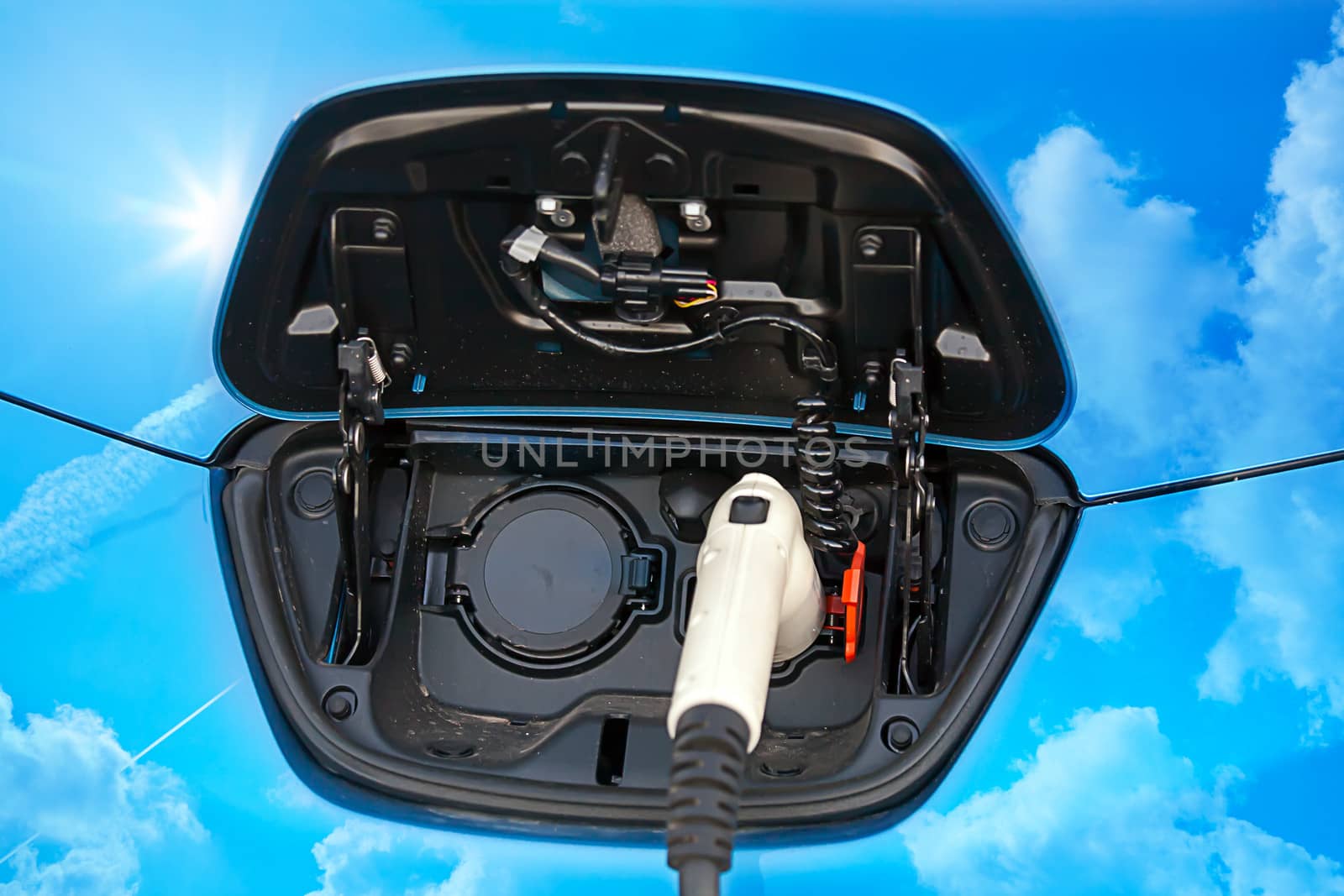 Electric hybrid car charging socket by GunterNezhoda