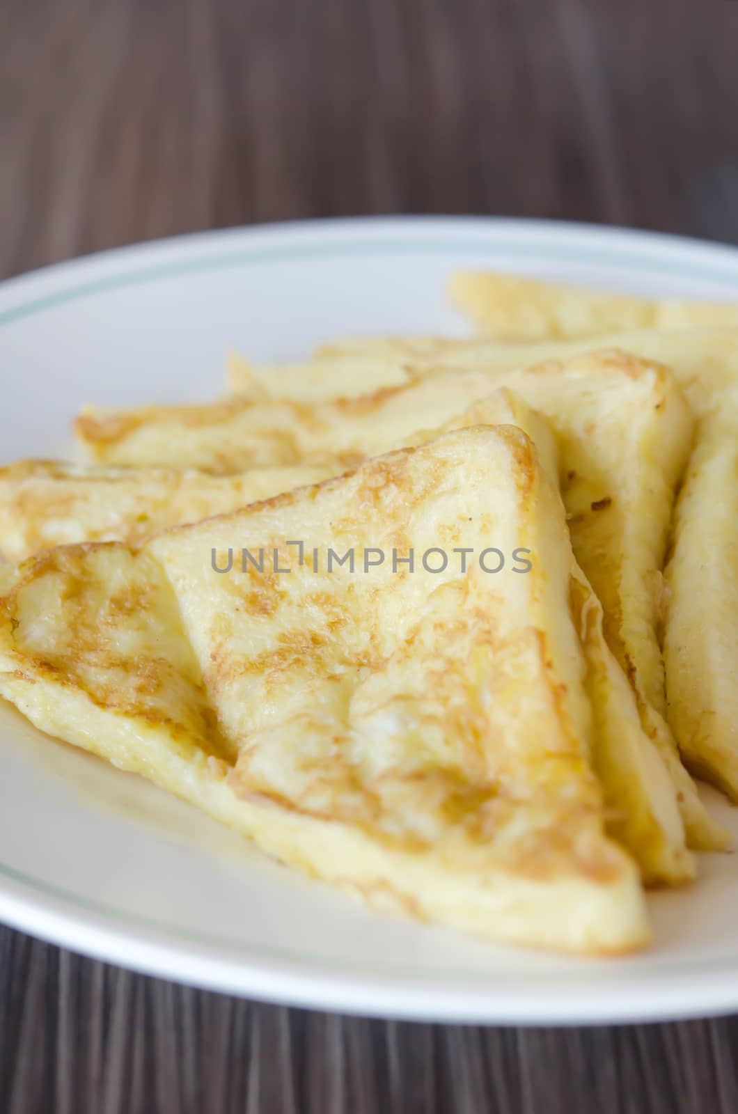 close up bread,  french toast on dish, delicious bread