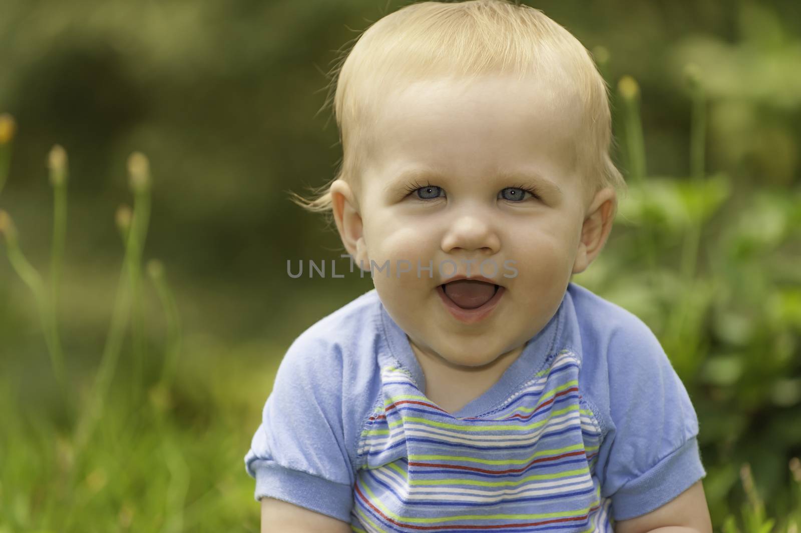 Happy Baby by billberryphotography