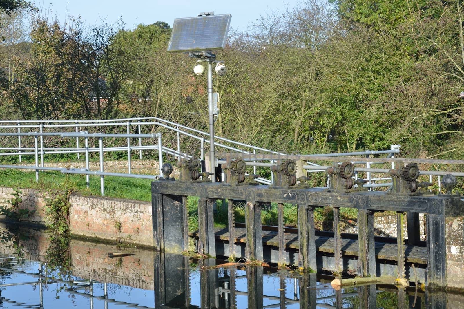 Canal machinery by pauws99