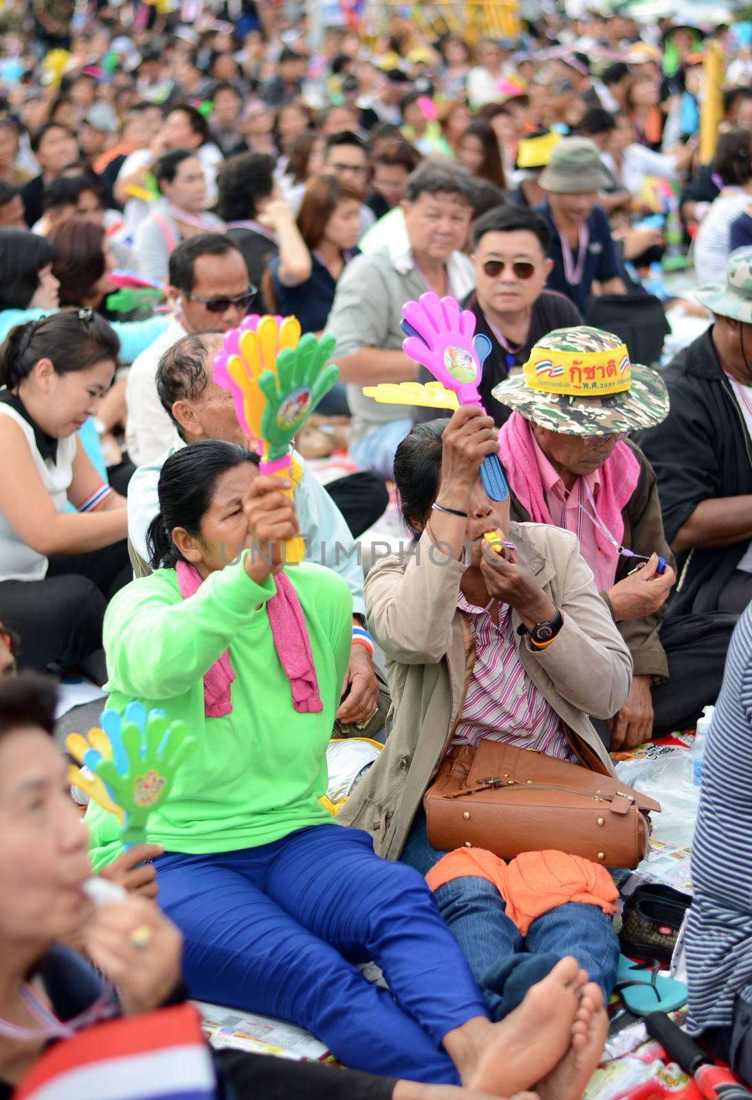 BANGKOK - NOVEMBER 11, 2013 : Protest Against The Amnesty bill by siraanamwong