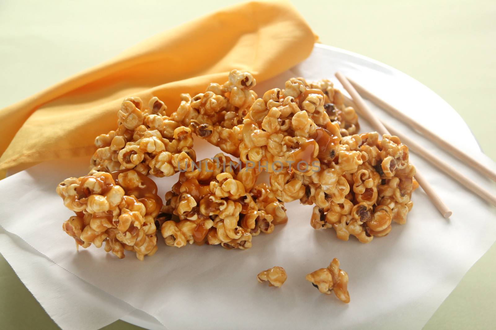 Caramel Popcorn by jabiru