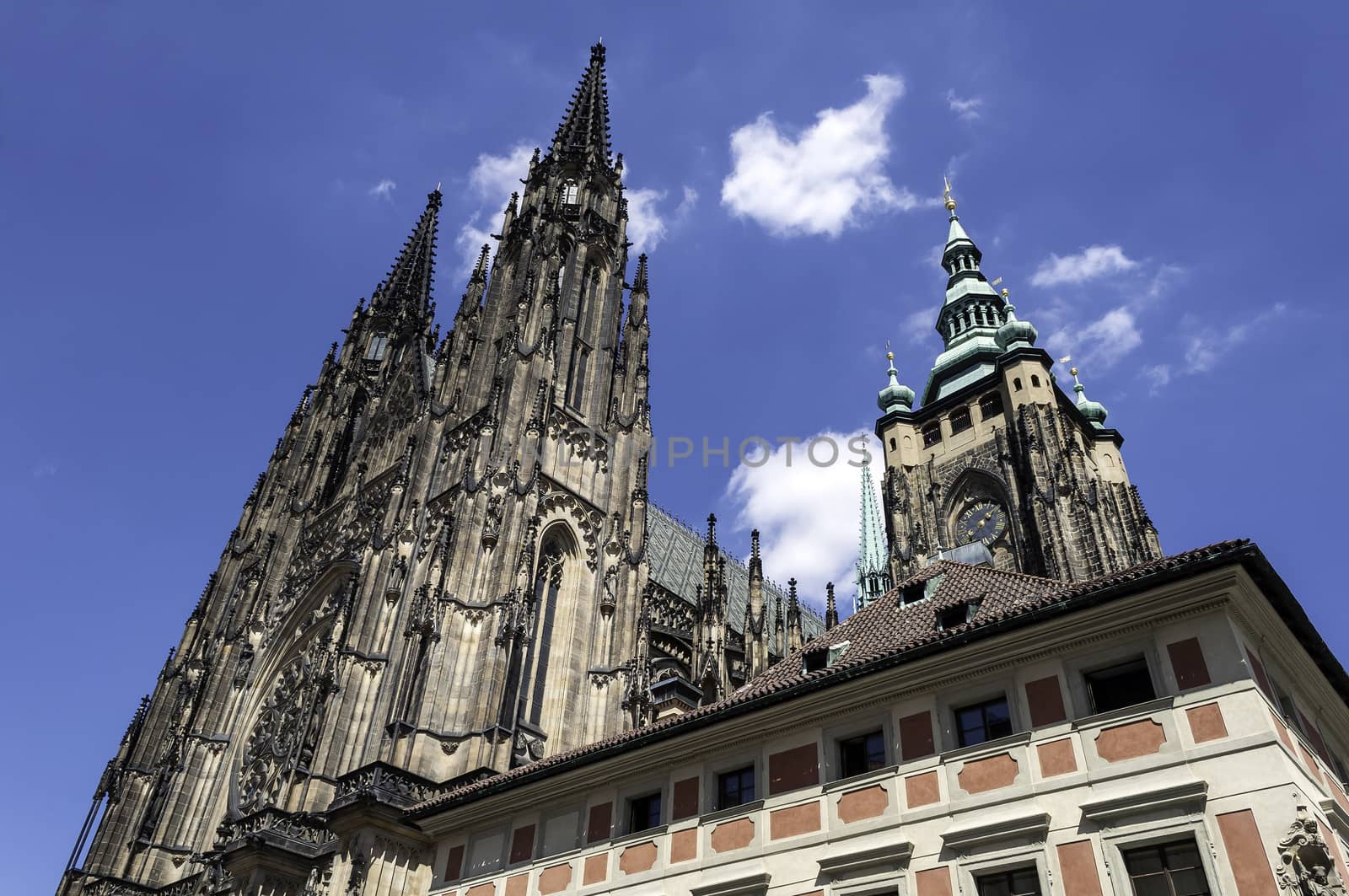 Saint Vitus Cathedral. by FER737NG