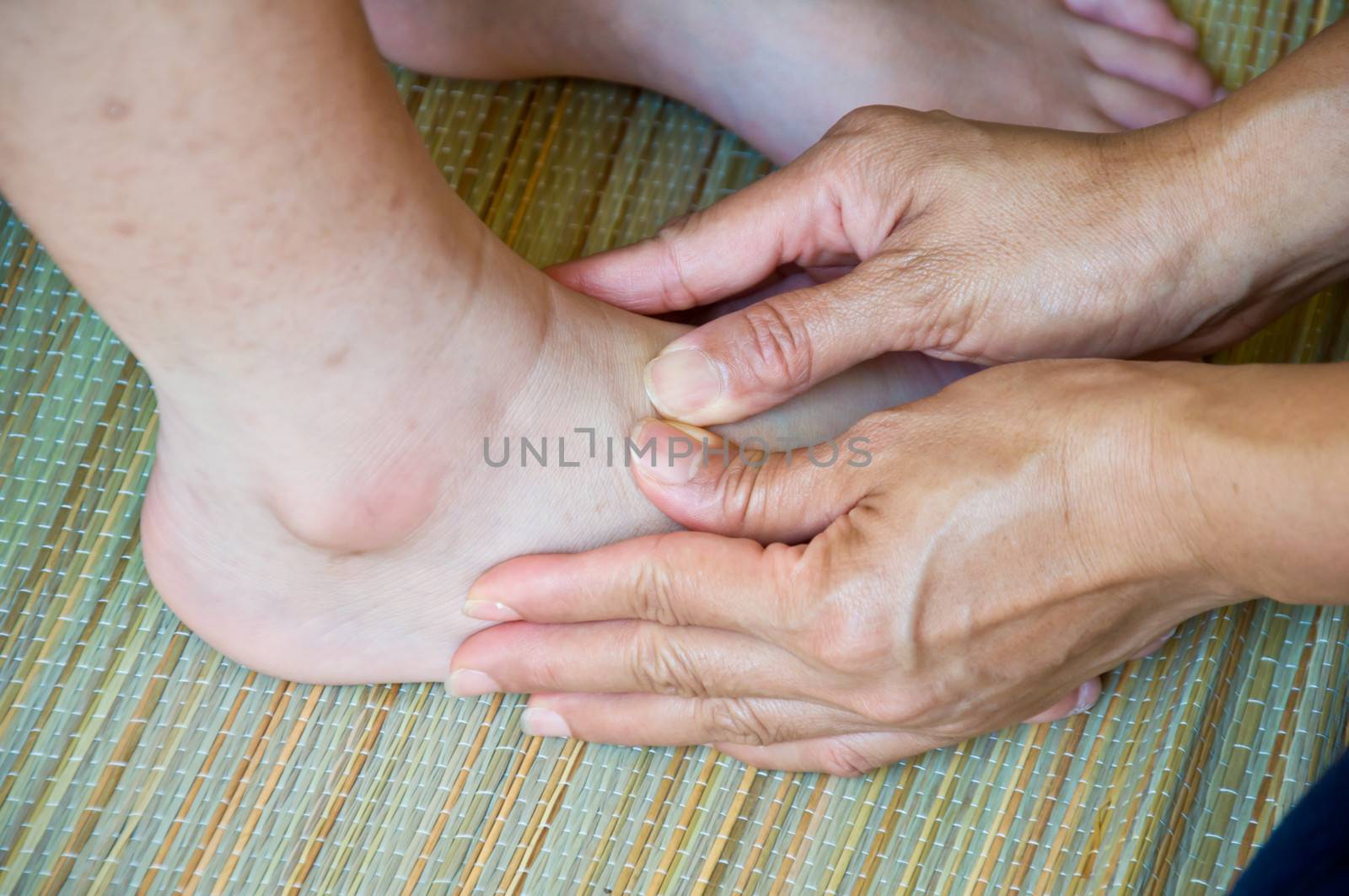 foot massage for alternative medicine
