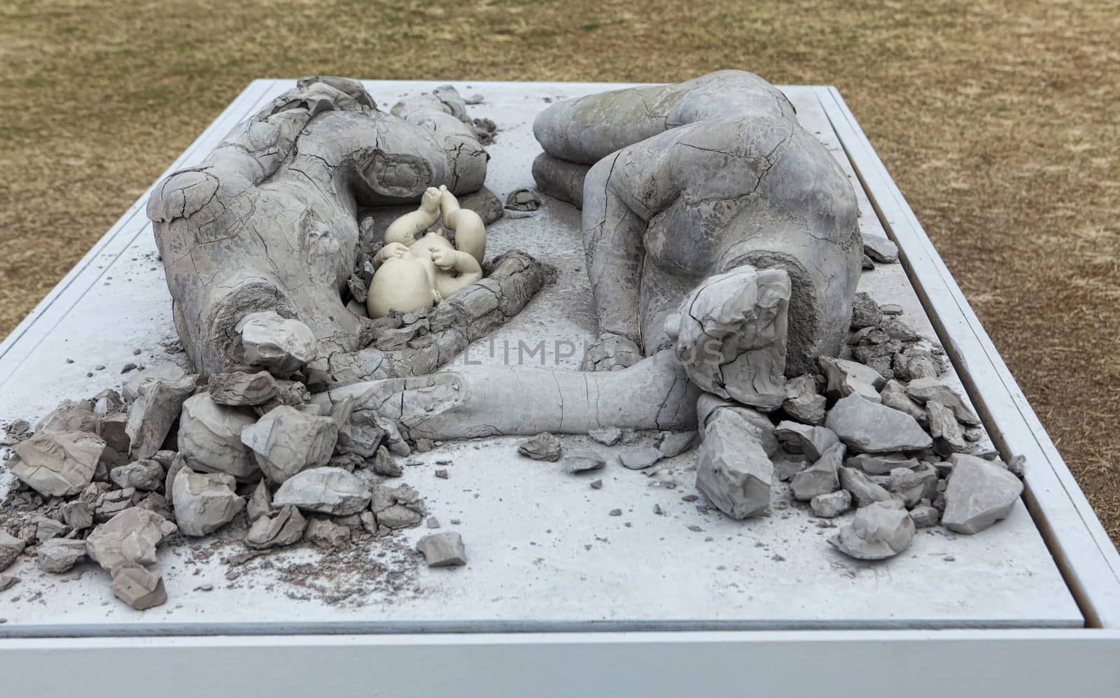 Bondi  Australia - November 3,  2013: Sculpture By The Sea, 2013.   Sculpture titled '(de) composition, family' by Arun Sharma (New Zealand).  Medium - fired and unfired clay