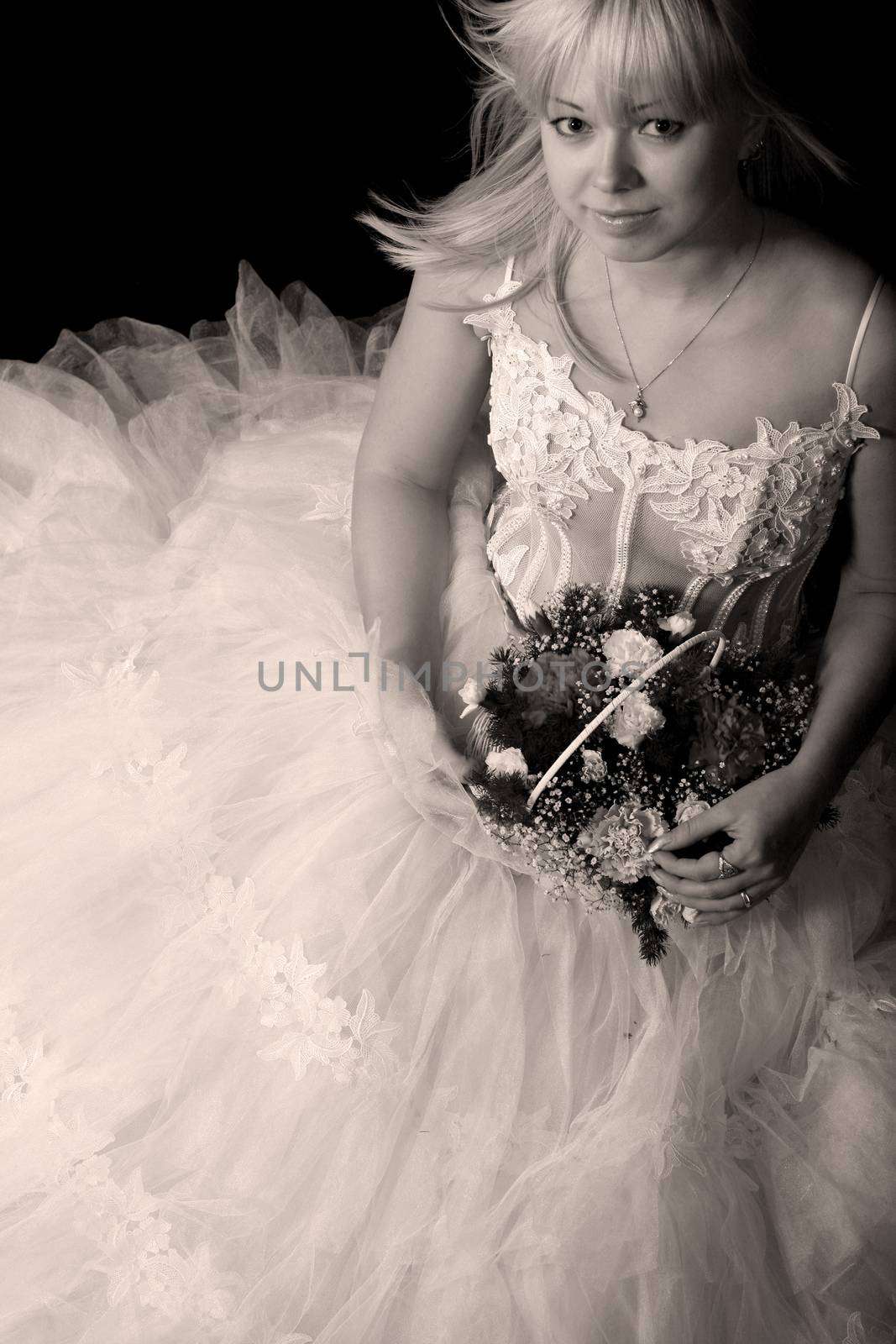 bride flowers very happy in white dress flowers