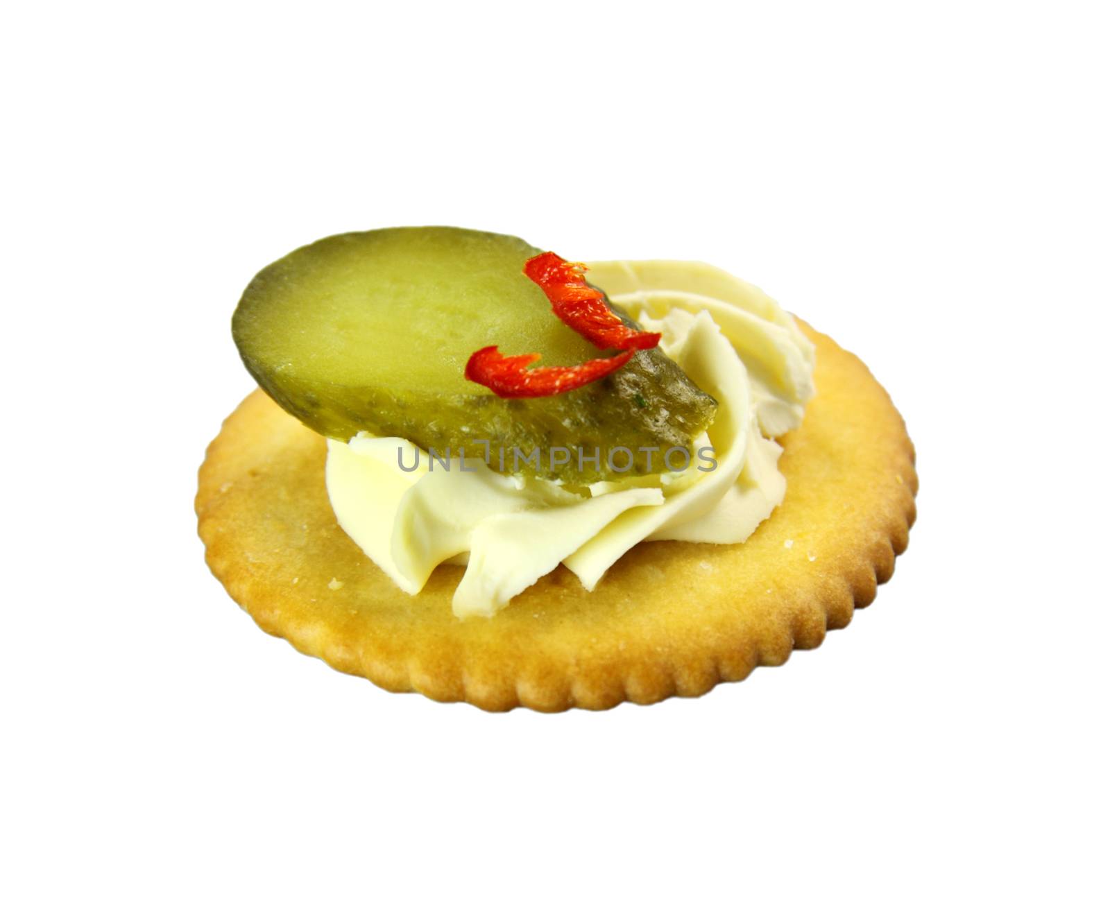 Gherkin and pepper crack snack with cottage cheese.