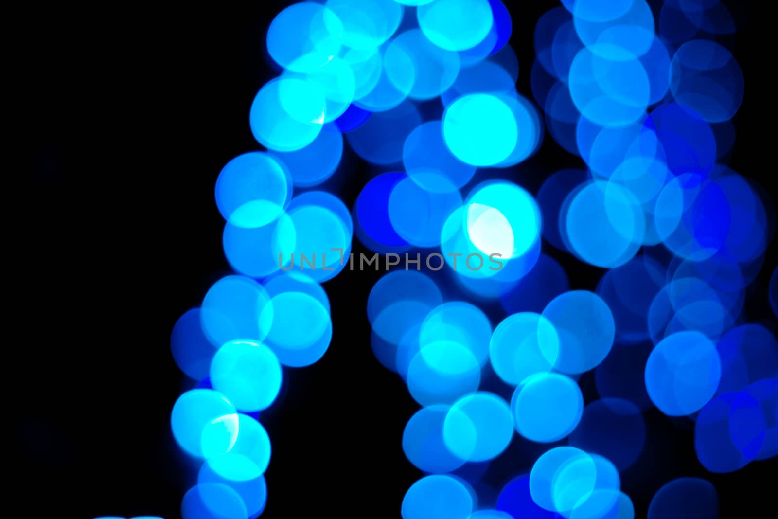 bokeh blurred out of focus background  by nikky1972