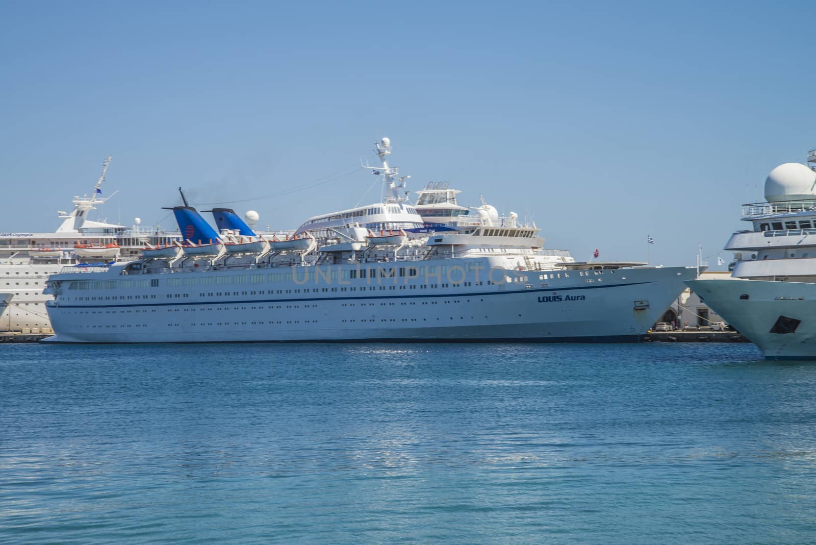 cruise ship in mandraki harbour by steirus