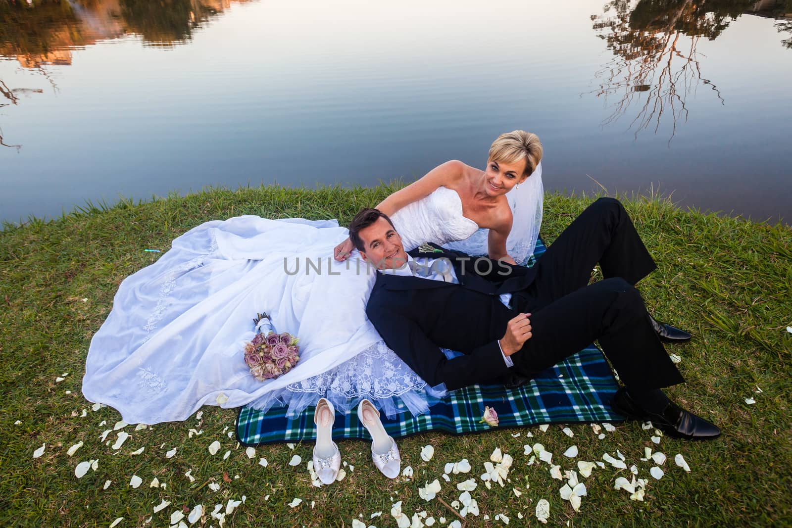 Wedding Couple Happy Smiles by ChrisVanLennepPhoto