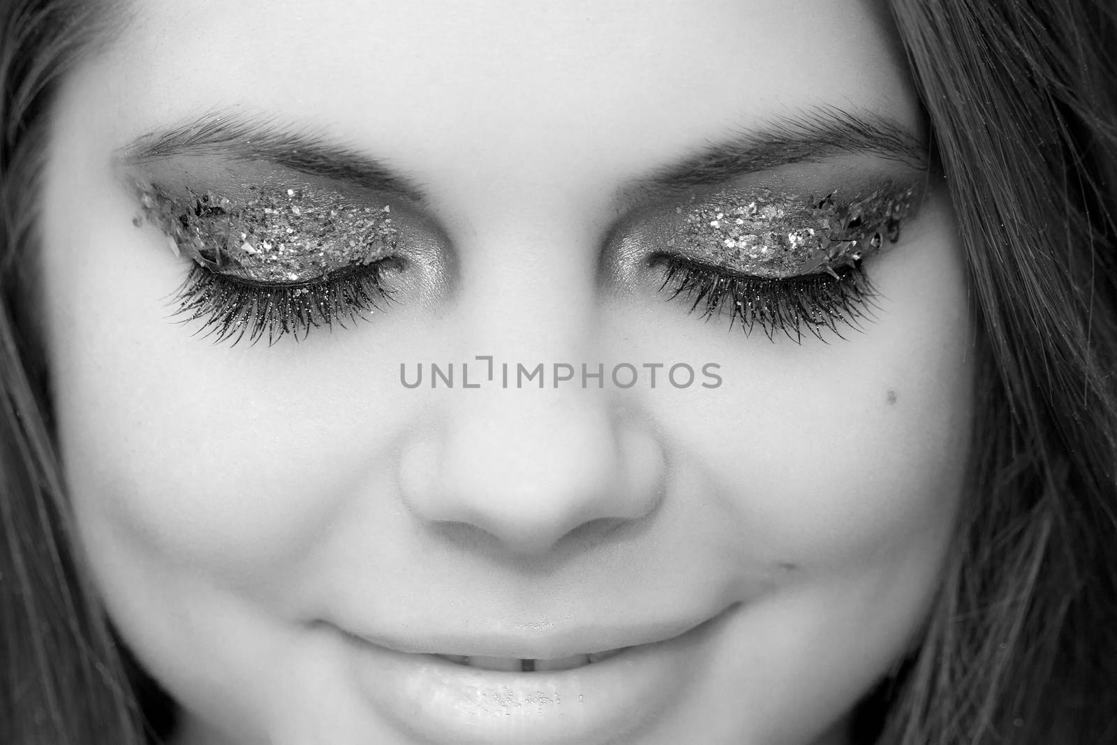 Close-up portrait of beautiful caucasian young woman (black and white)