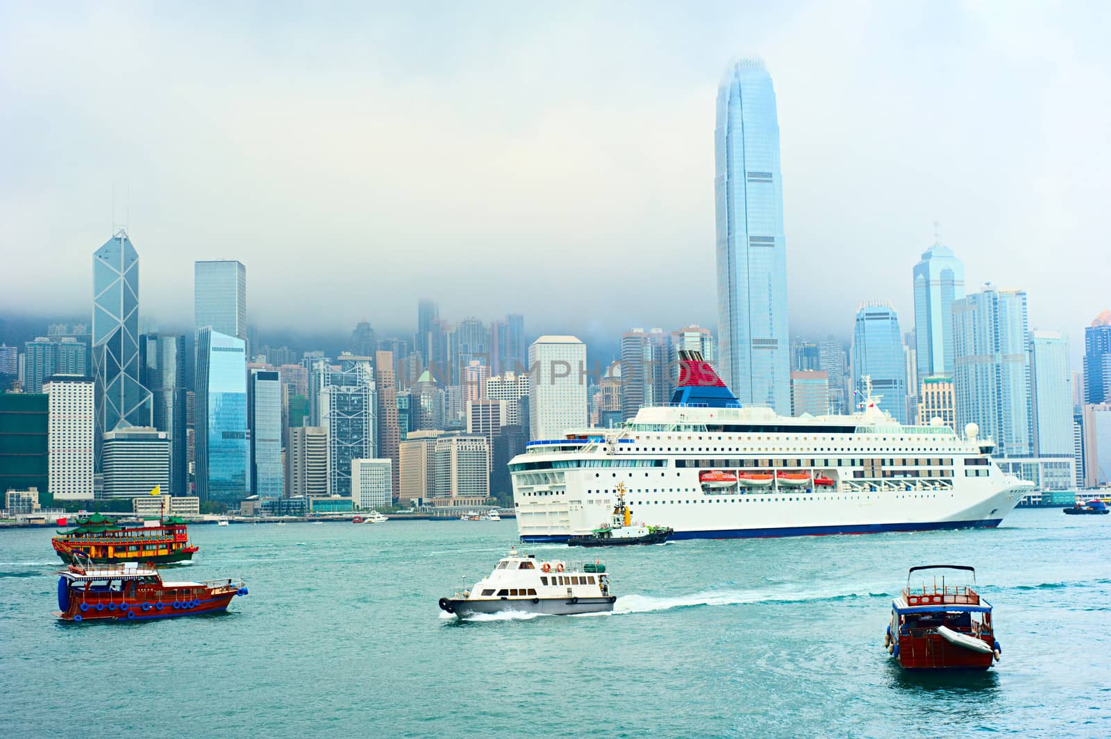 Hong Kong harbor and ferry by joyfull