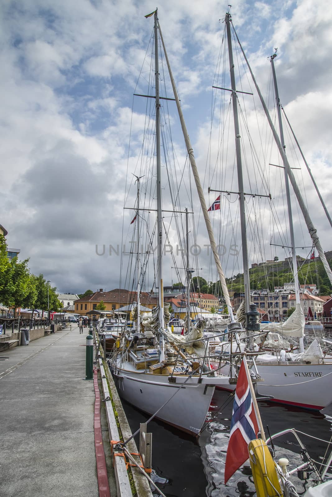 Exhibition of boats in the port of Halden, photo 2 by steirus