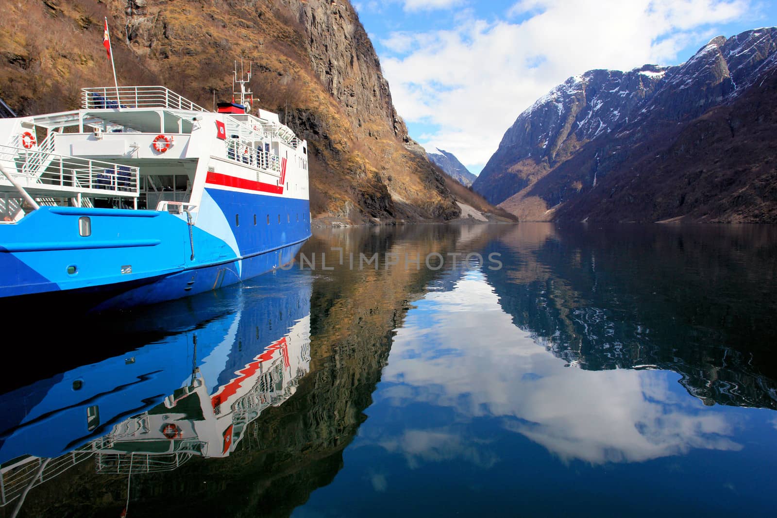 Ferry boat by ptxgarfield