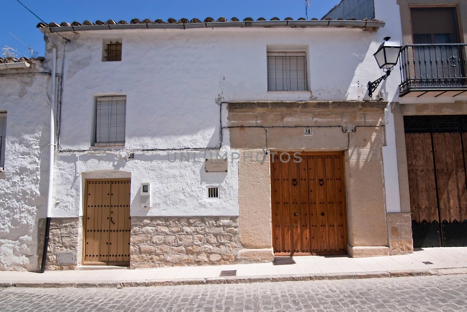 Whitewashed house 16th century, Sabiote, Jaen province, Andalusia, Spain