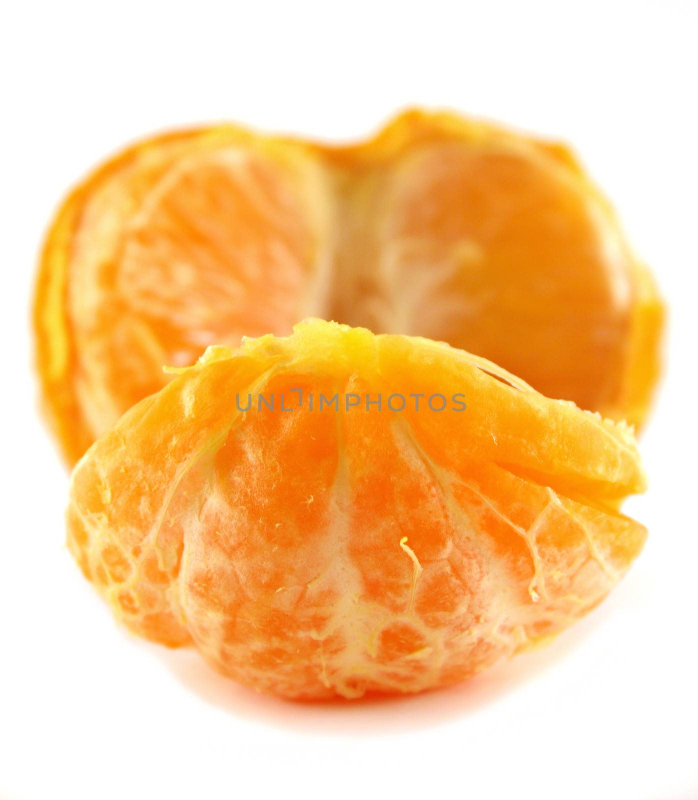 Freshly harvested broken mandarin ready to serve.