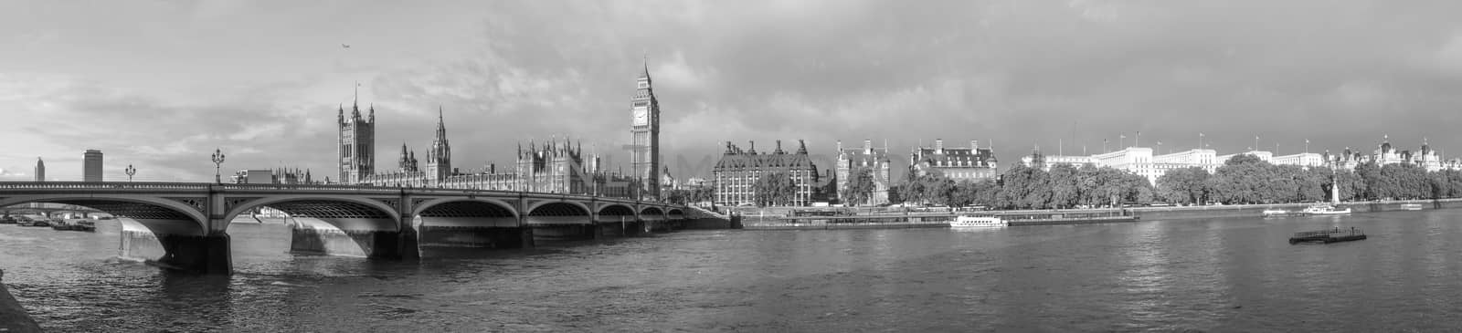 Houses of Parliament London by claudiodivizia
