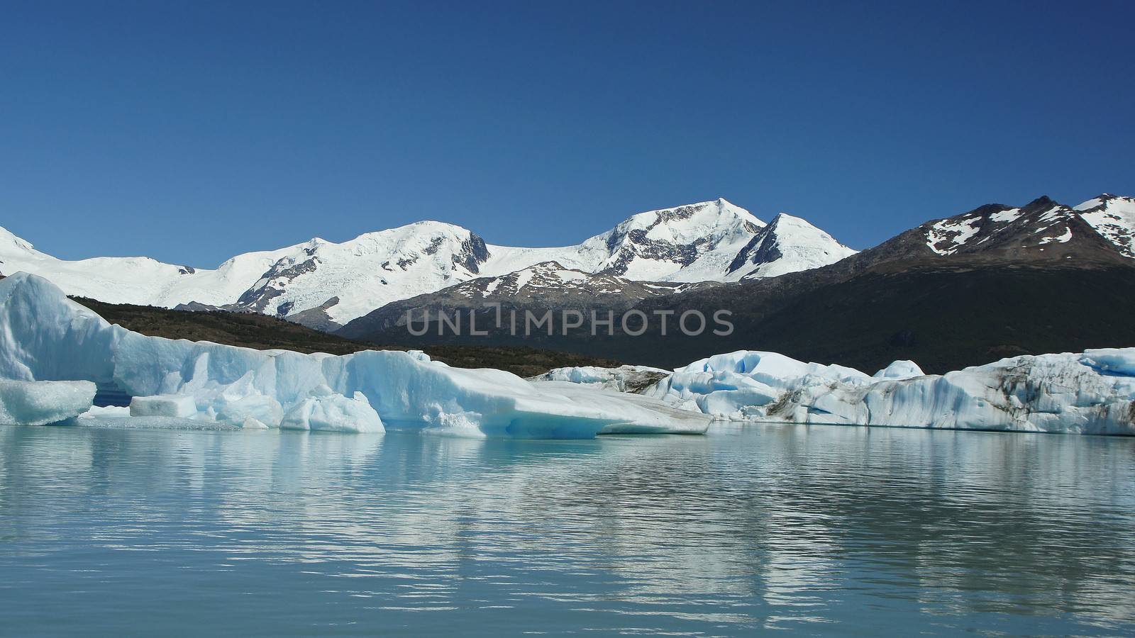 NP Los Glaciares, Argentina by alfotokunst