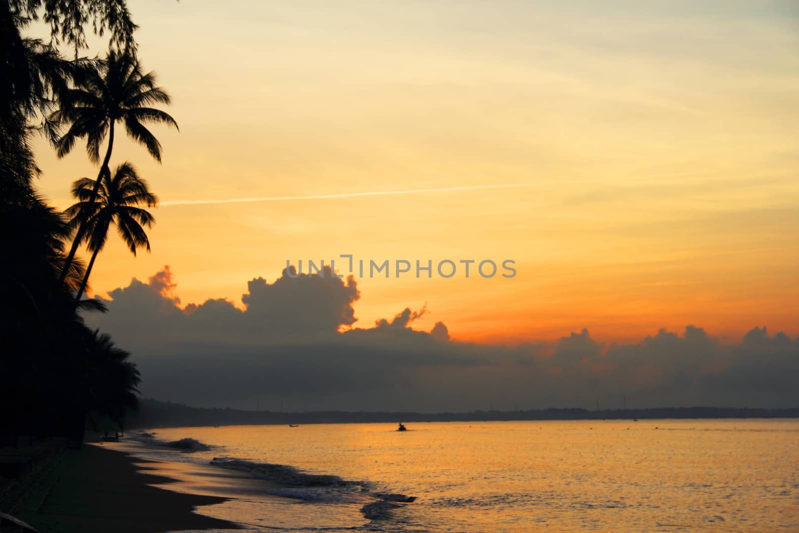 Photo of sunrise on sea, Vietnam, Mui Ne