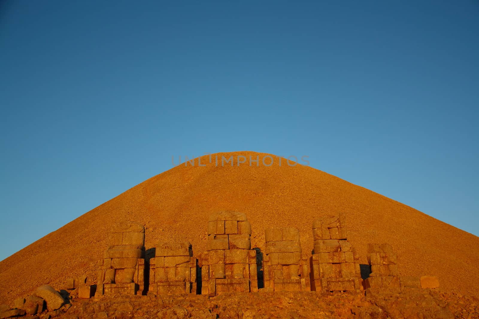 sun light on monument of god in nemrut adiyaman