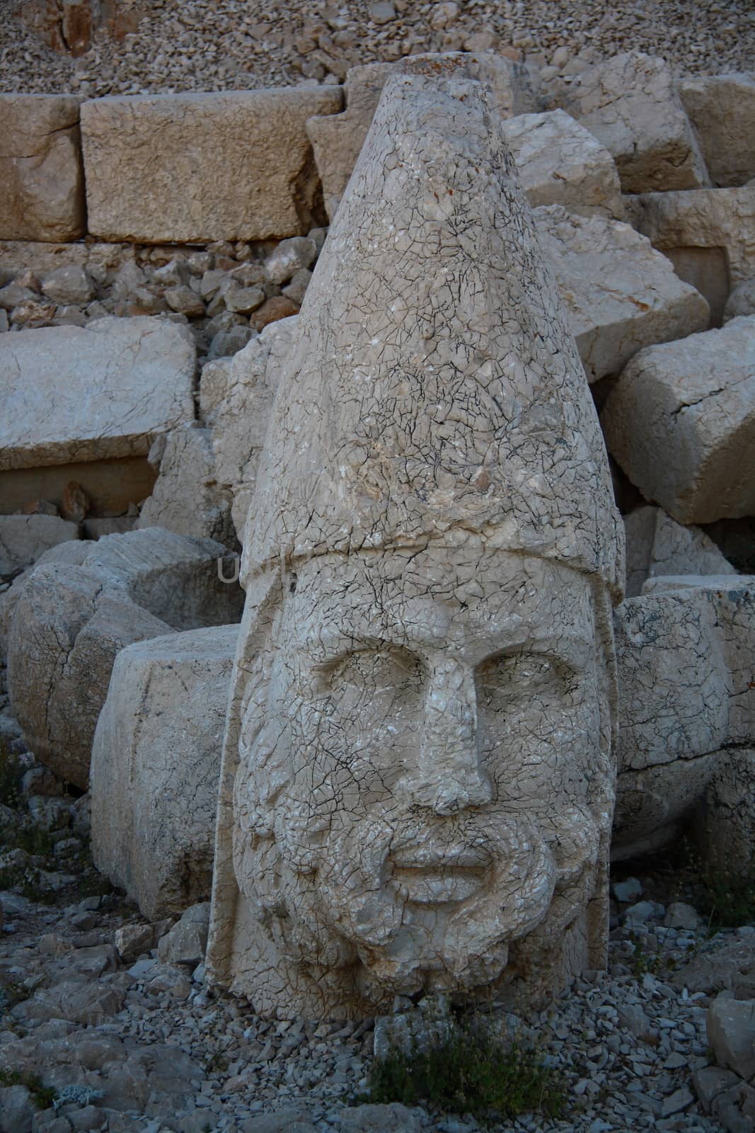 sun light on monument of god in nemrut adiyaman