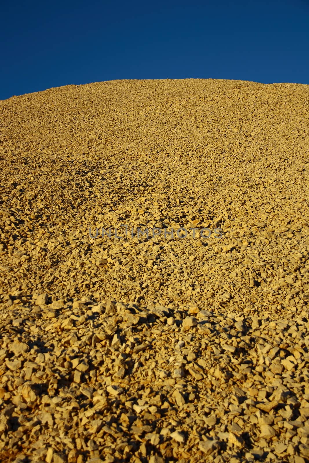 gold sun light on nemrut mountain adiyaman 