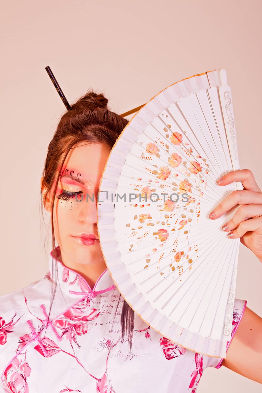 Geisha. traditional make up by dukibu