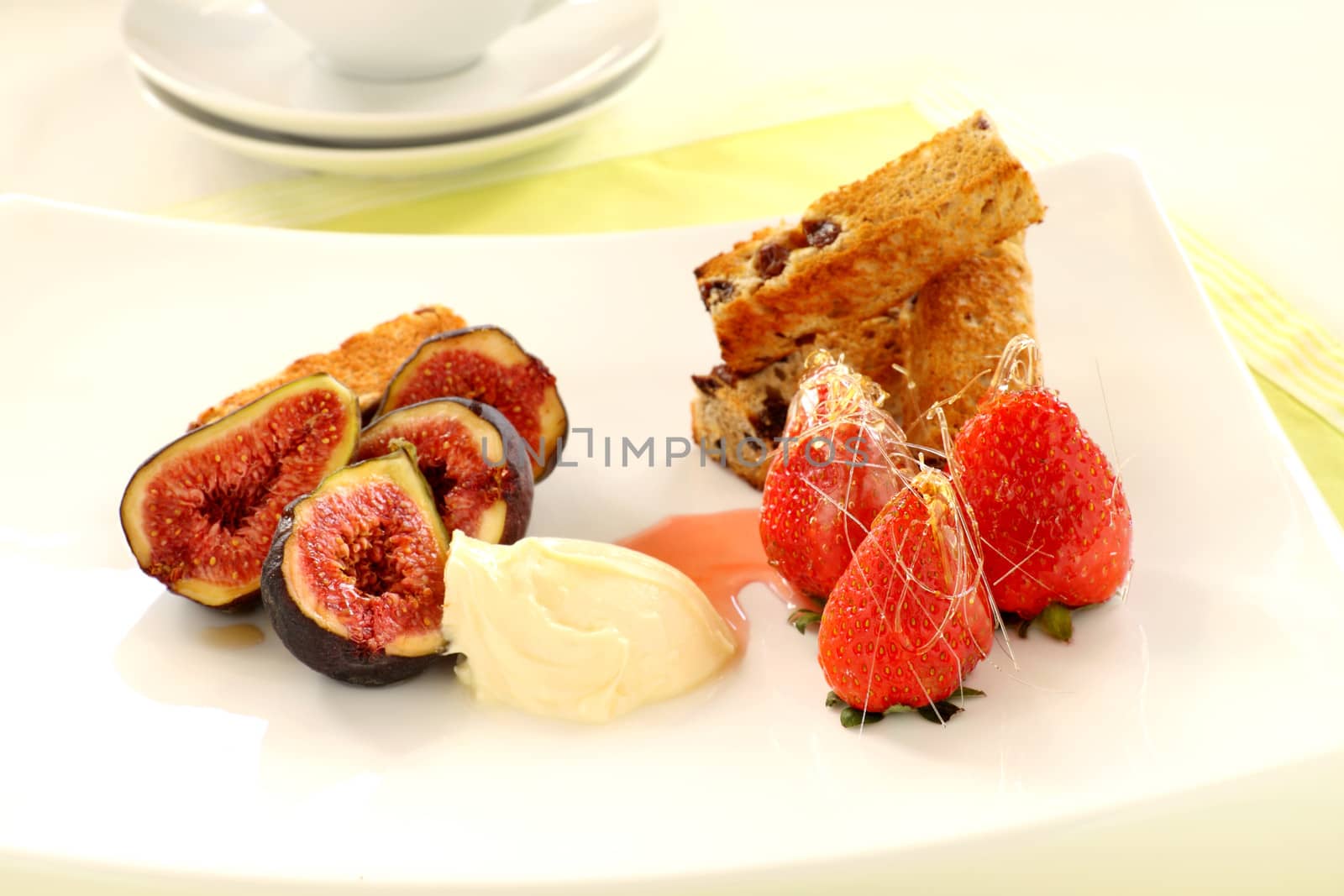 Toffee Strawberries And Figs by jabiru