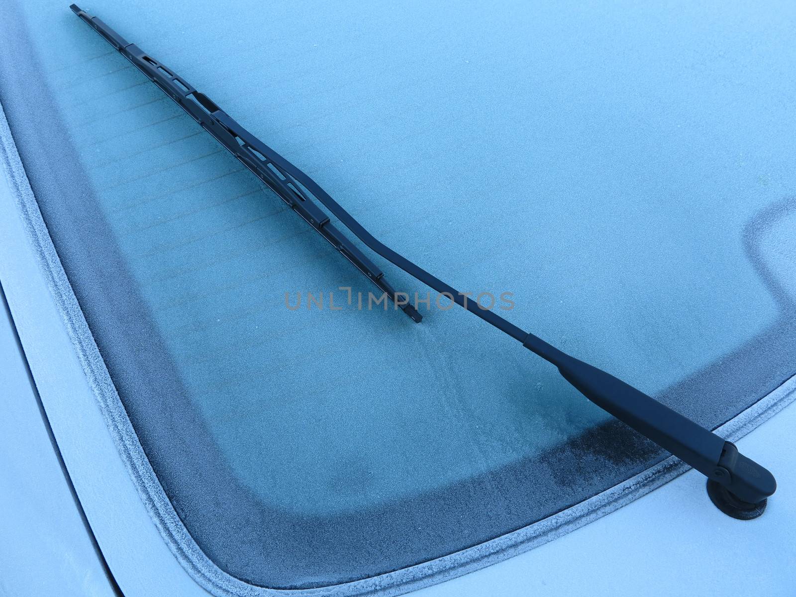 Frozen car window by ABCDK