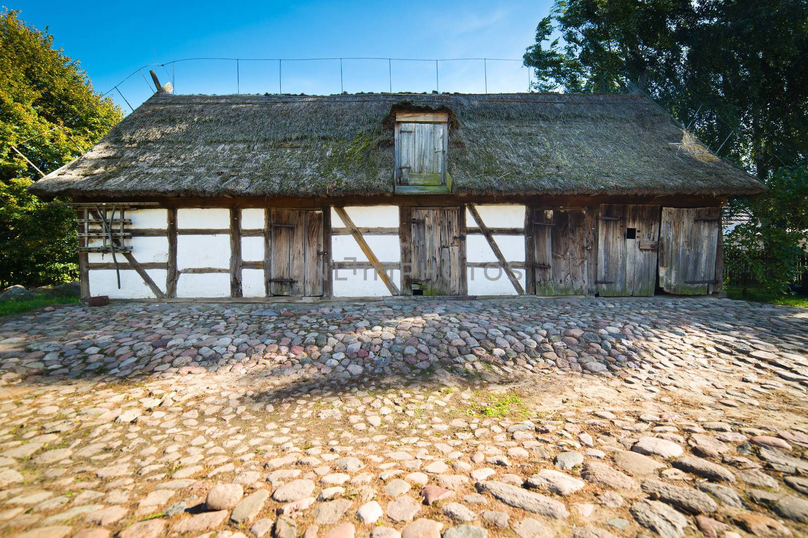 Old rural barn in Poland - XIXth century by furzyk73