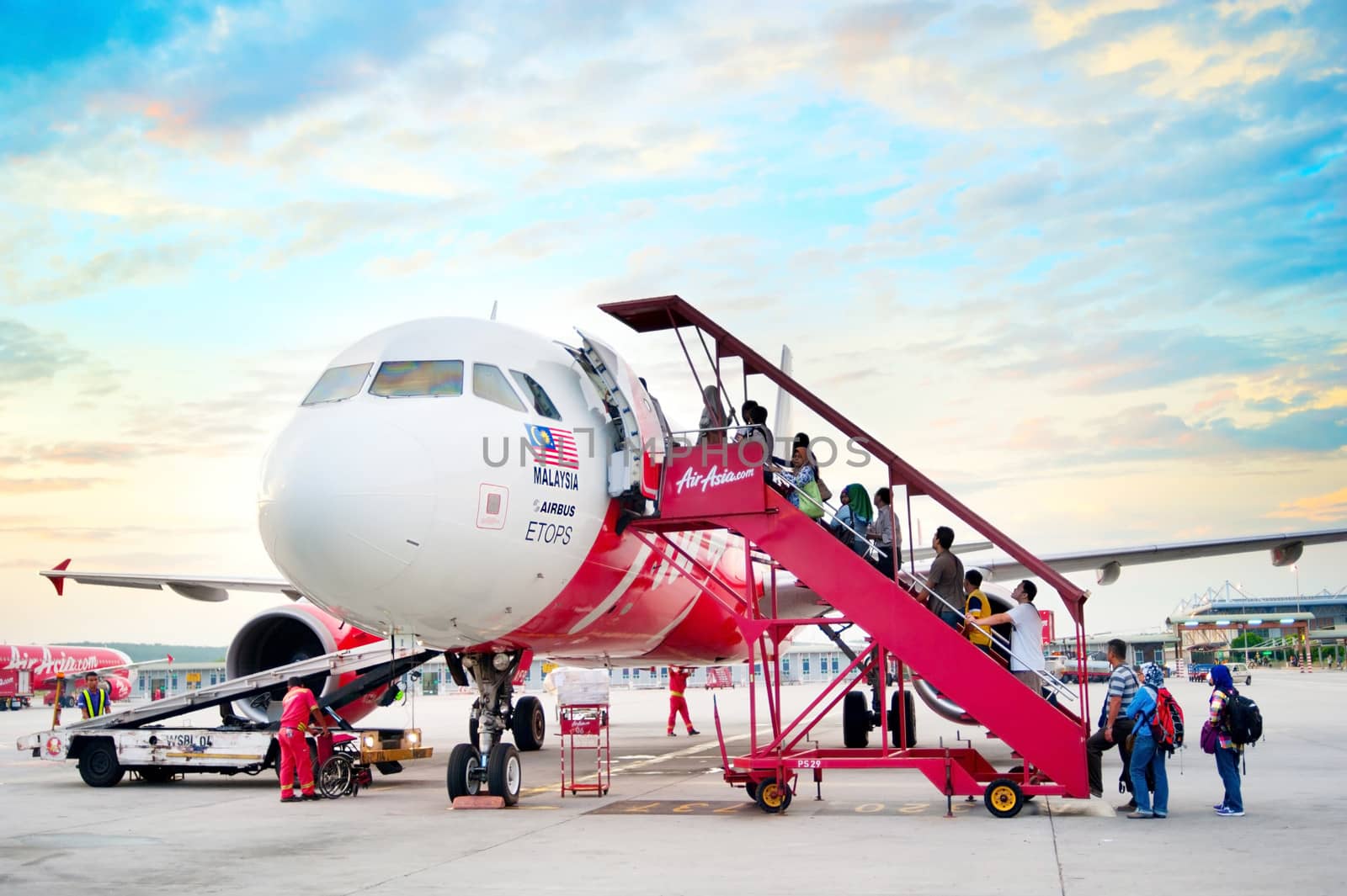 AirAsia boarding plane by joyfull