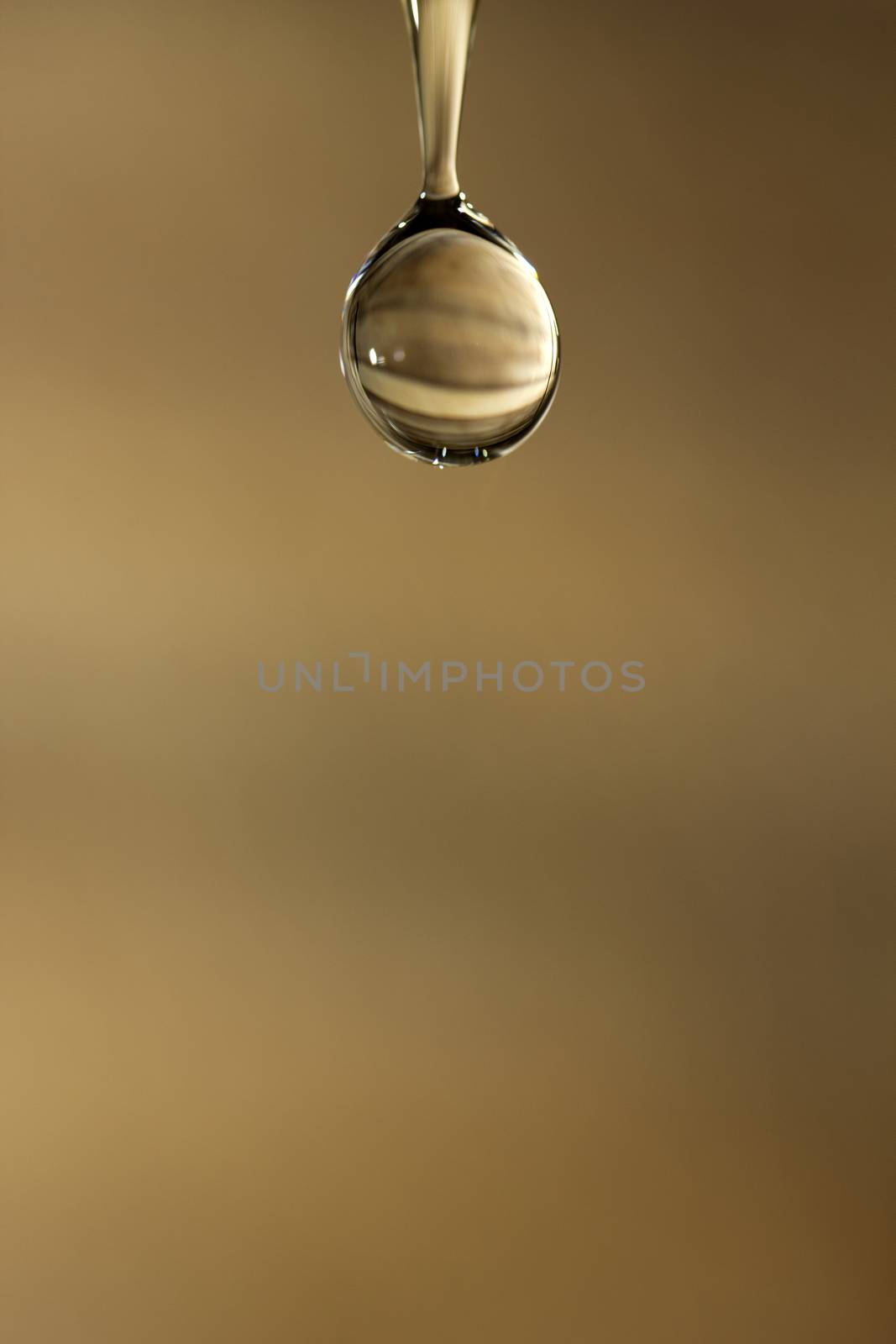 water, water drop by Tomjac1980