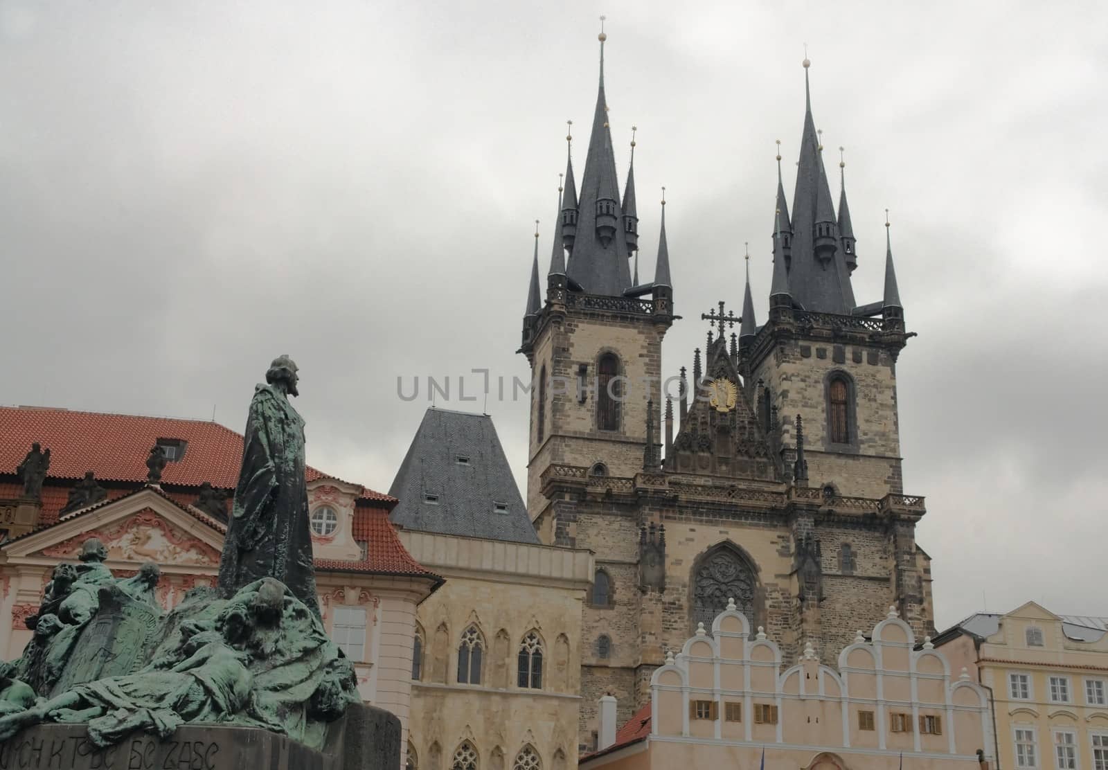 View the Old Town Square in Prague, Jan Hus monument and Tyn Church