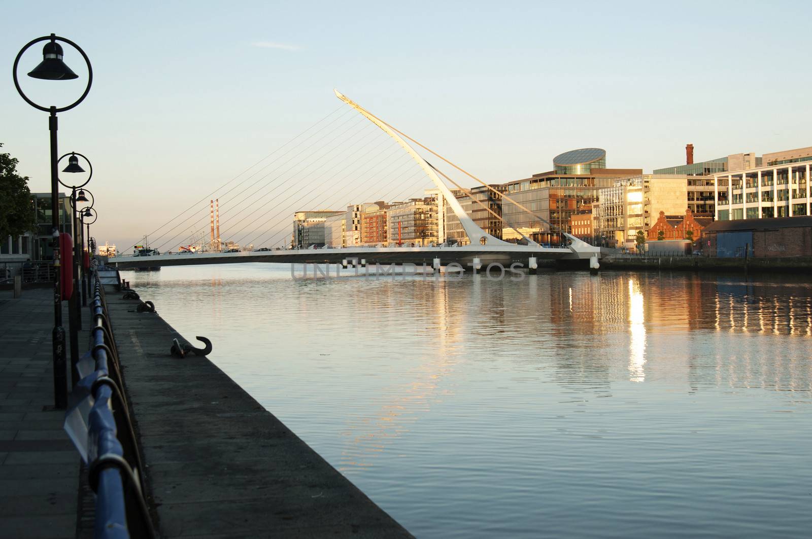 Samuel Beckett Bridge, Dublin - Ireland by rodrigobellizzi