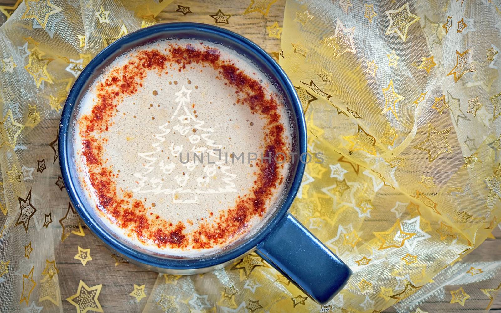 christmas tree , drawing on latte art coffee cup