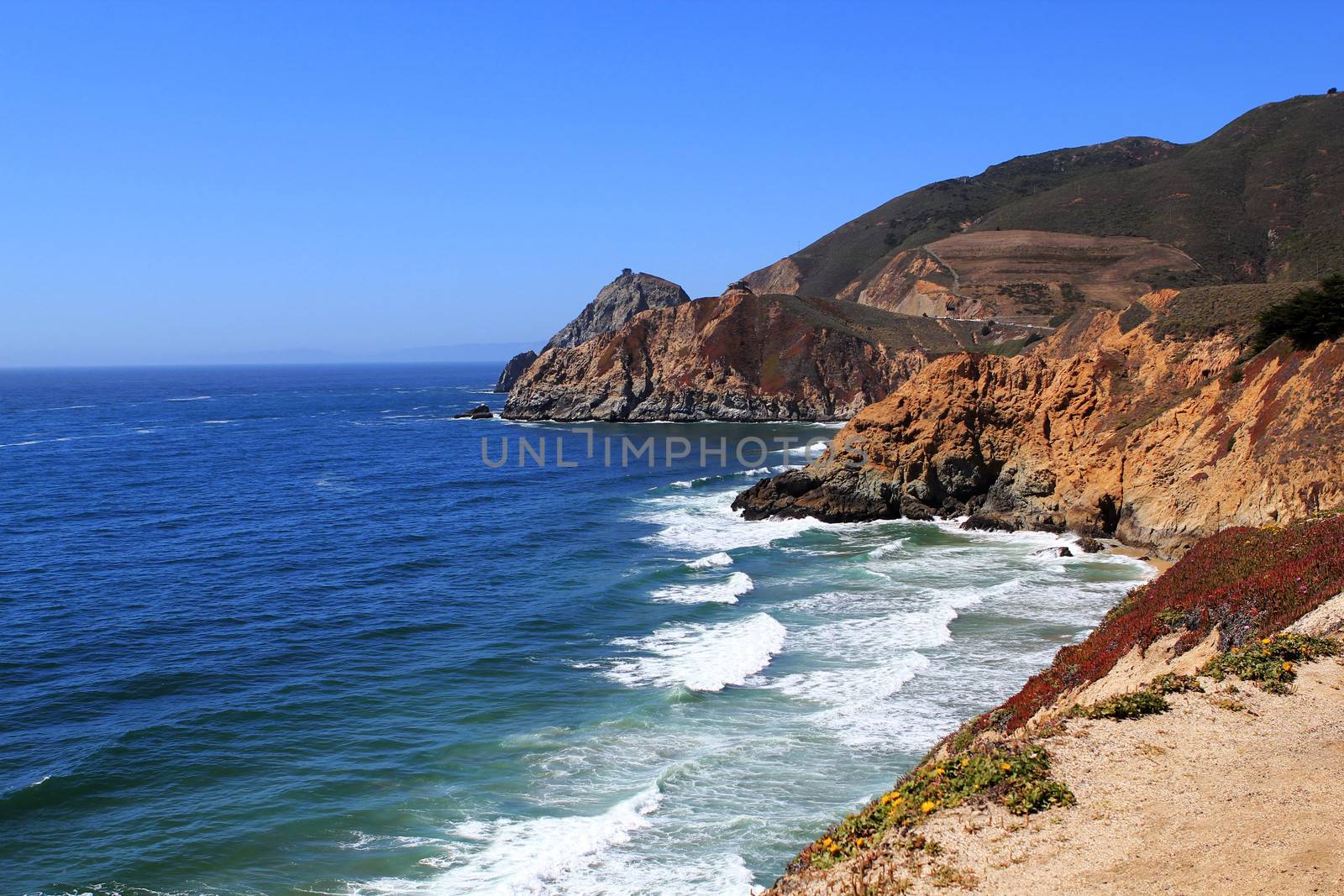 beautiful views of the rocky cliffs and coastline near Half Moon Bay. California