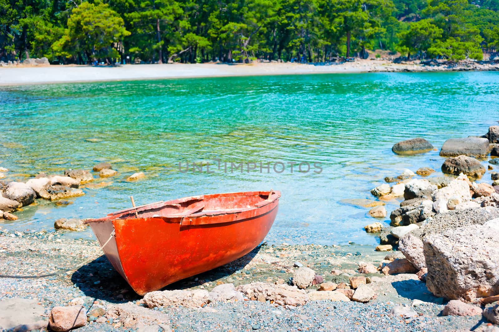 a beautiful bay and the old boat