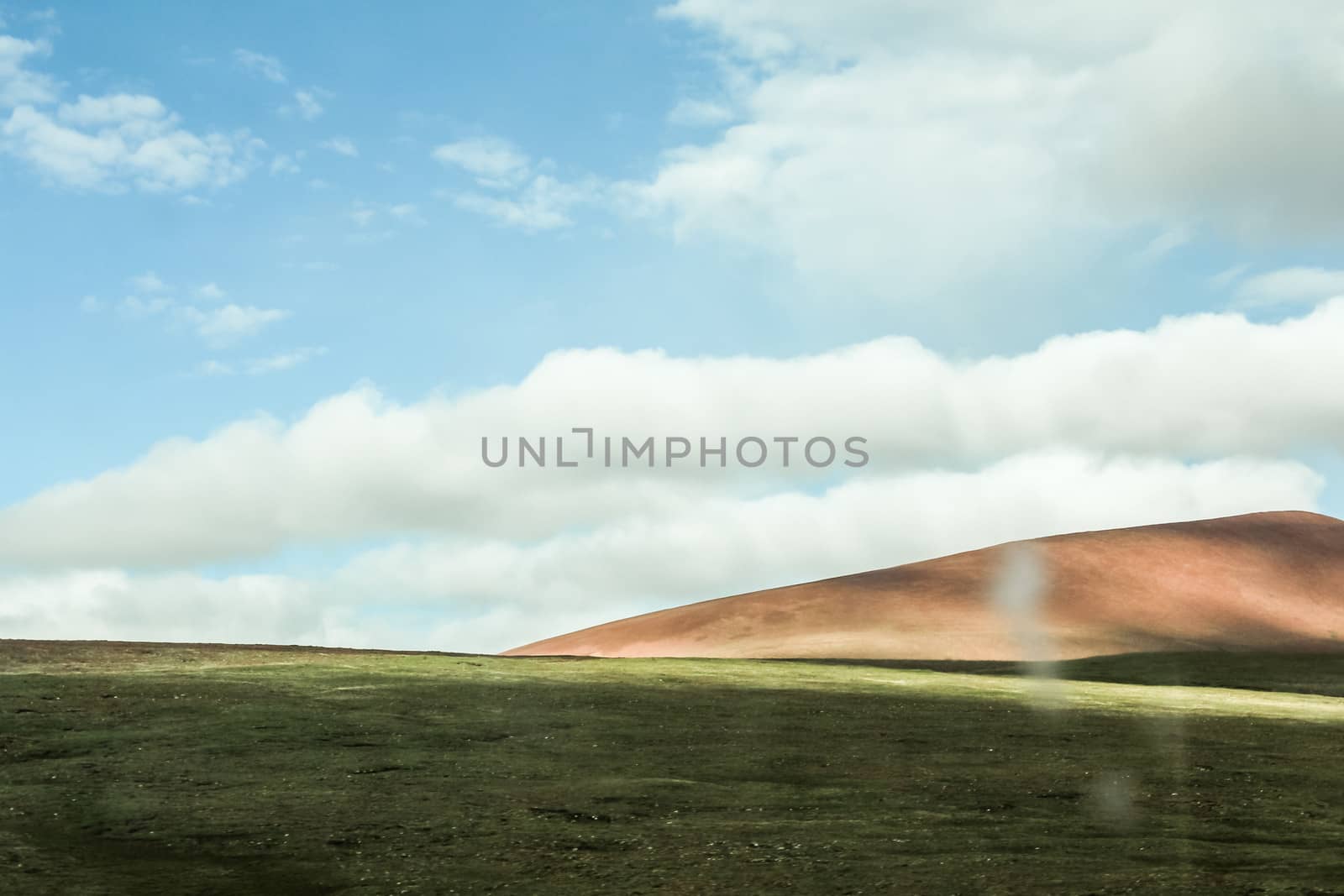 Landscape photography with mountain ranges by IVYPHOTOS