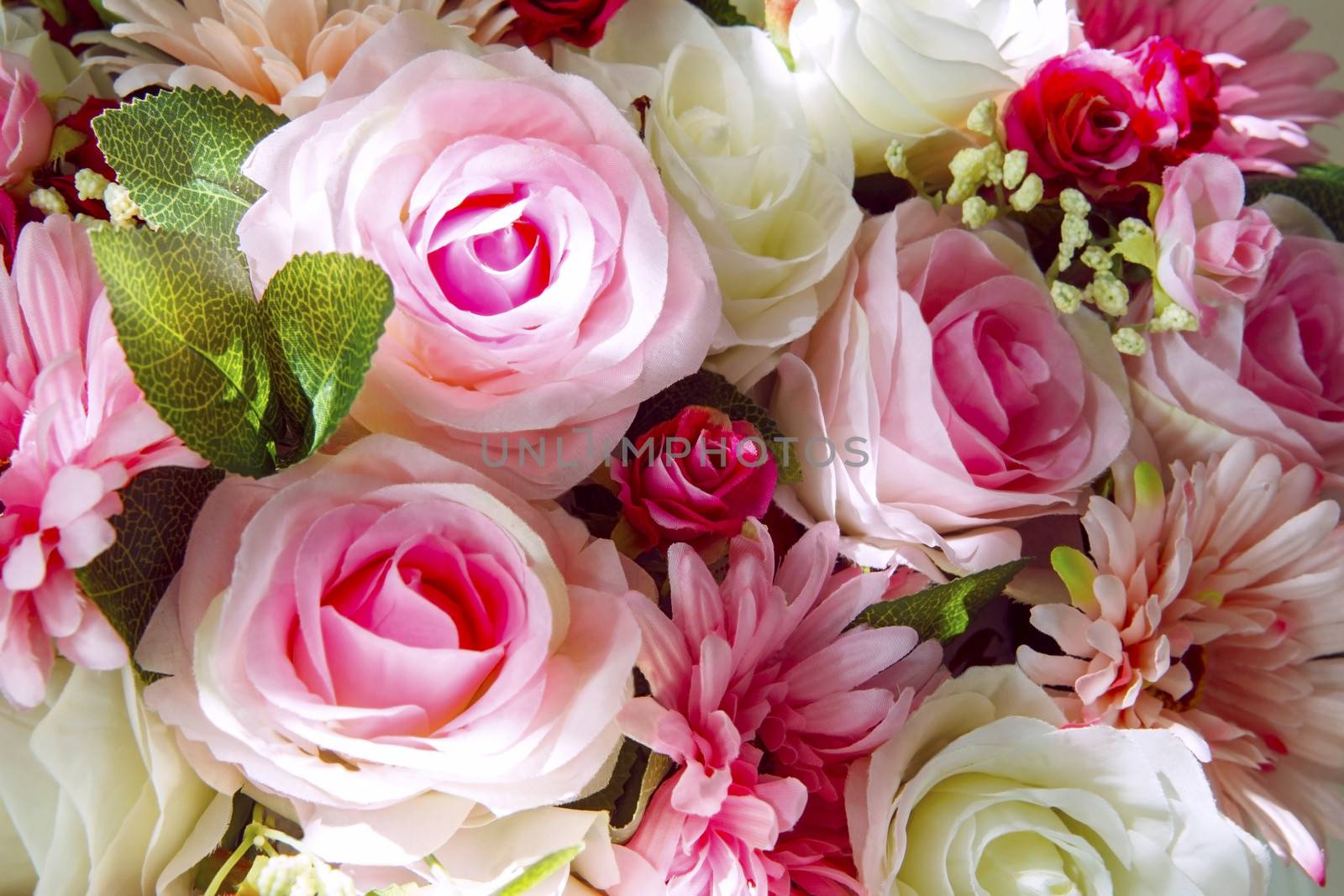 beautiful ping roses bouquet
