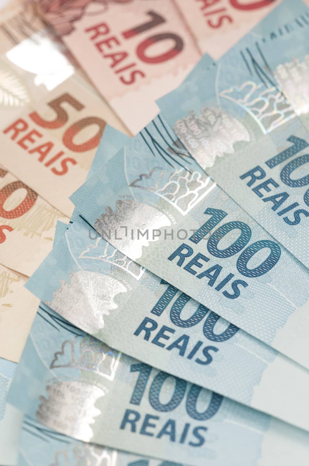 Brazilian Currency - Real by rodrigobellizzi