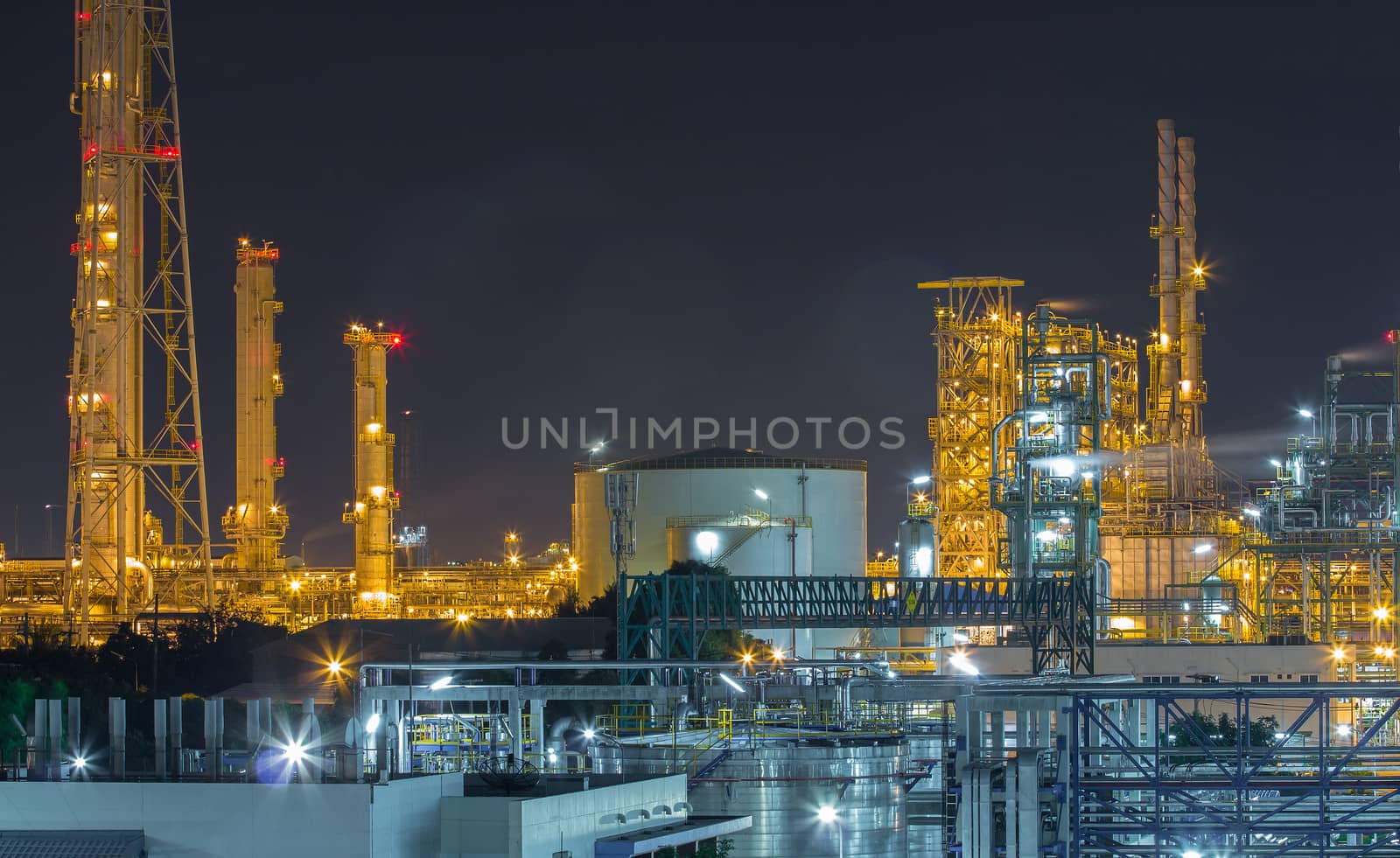 Night scene of petrochemical industrial plant 